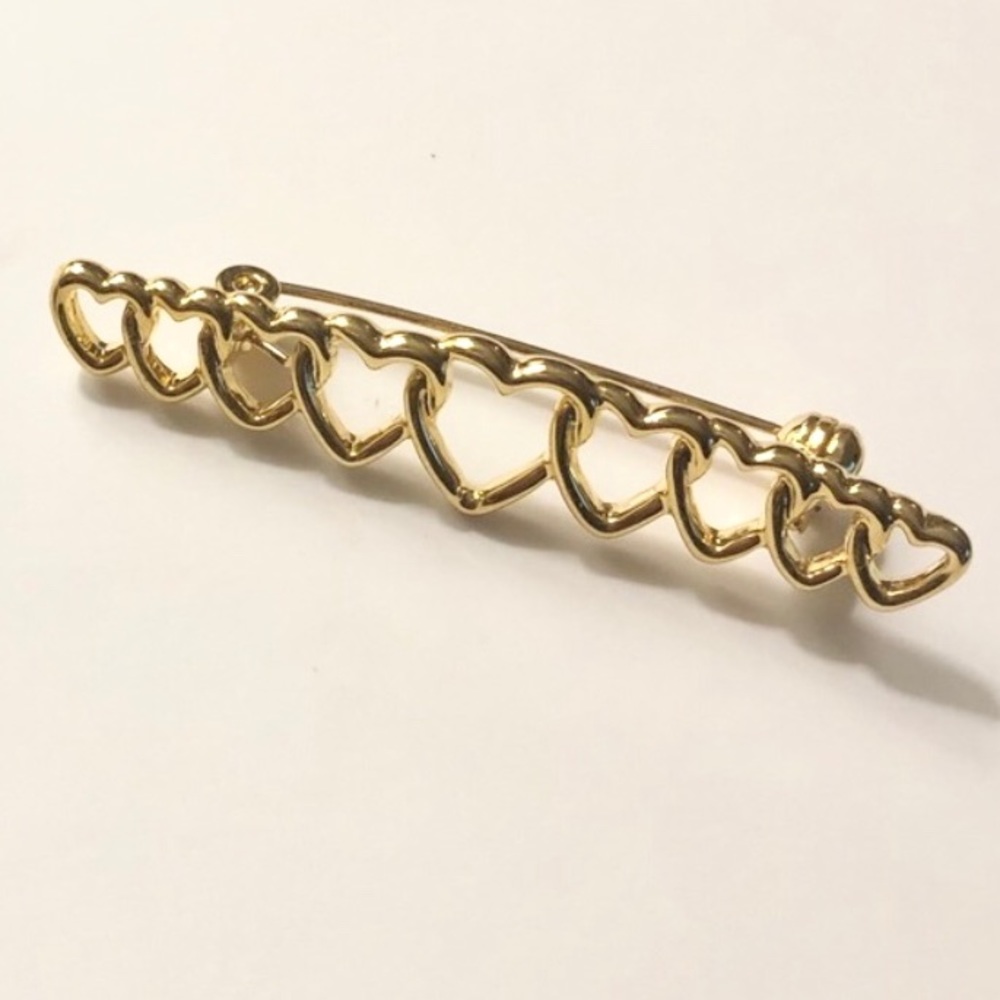 Row of hearts pin brooch gold vintage